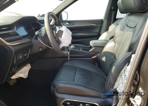 2023 Jeep Grand Cherokee Overland z USA, uszkodzony, nr VIN 1C4RJGDG9PC669610